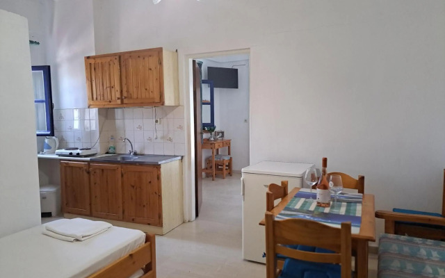Apollonia Apartments
