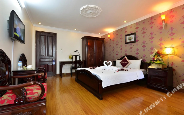 Little Diamond Hotel