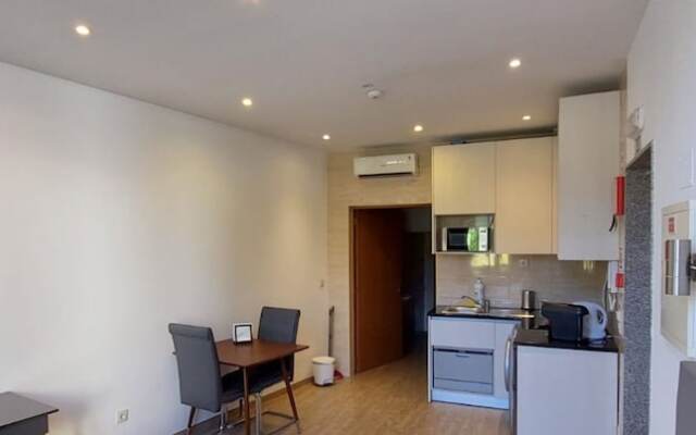 New Life - Fundacao Serralves Studio-0F