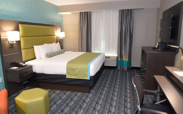 Best Western Plus Pasadena Inn and Suites