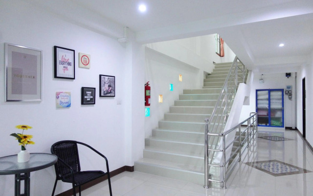 Rinn Boutique House