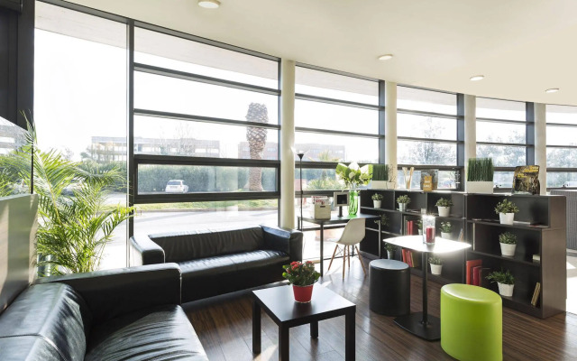 B&B HOTEL Pisa Airport