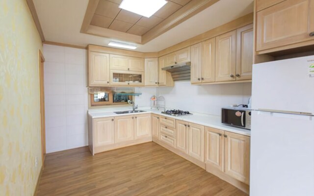 Pyeongchang Daegwanhillhouse Pension