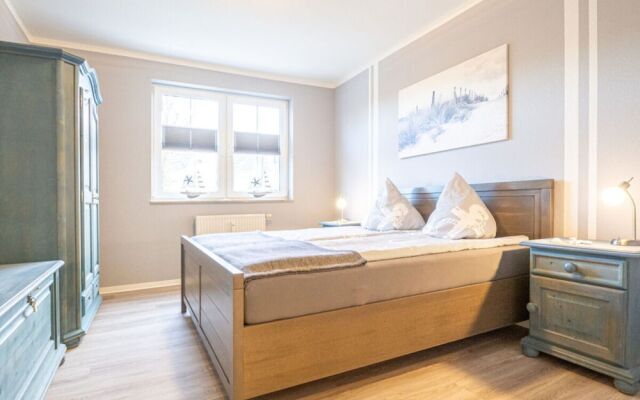 Message in a Bottle Modern Retreat