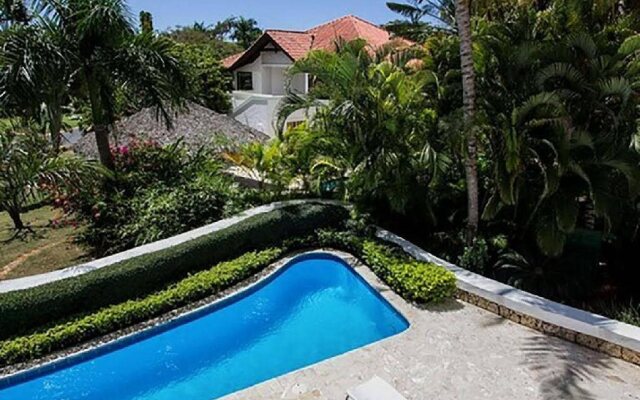 Villa Las Piñas