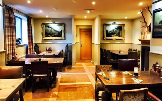 The Moon Inn at Stoney Middleton