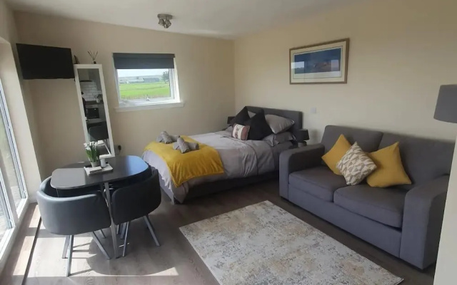 Beautiful Executive Chalet on the Nc500
