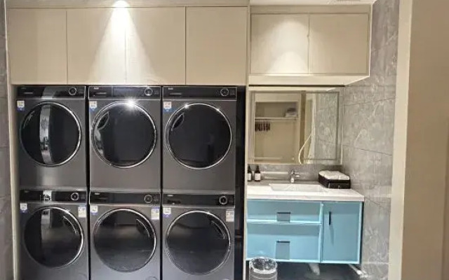 JX Hotel (Dongxing Port)