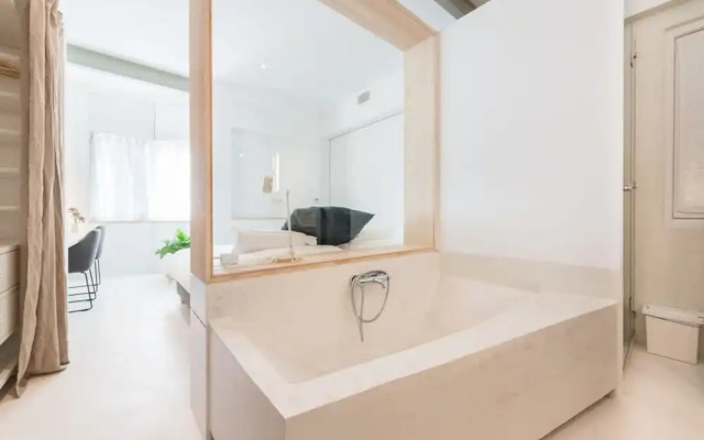 Delicias Designer 2 Bedroom Apartment in Atocha