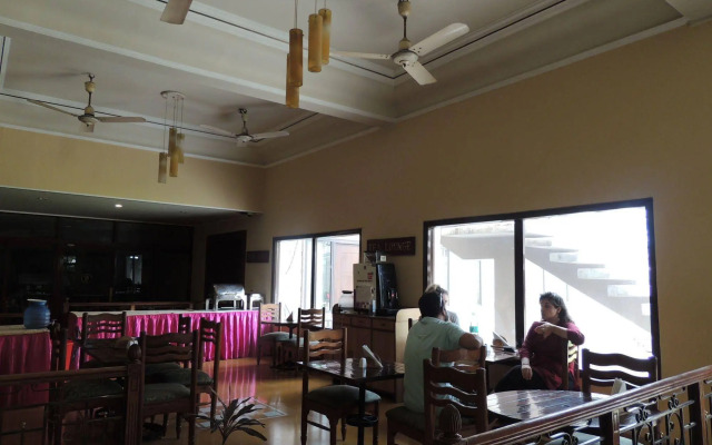 Diamond Hotel