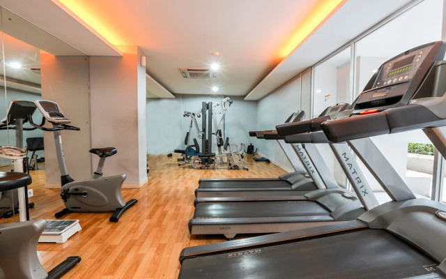 Oyo 129 Bassura City Apartment