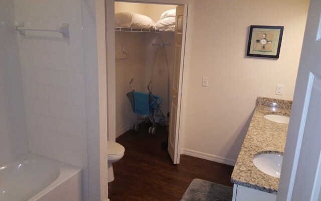 Lucaya Village 3 Bedroom House