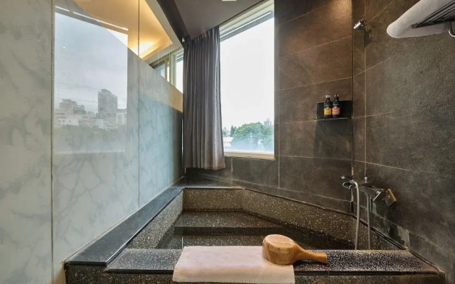 Tenlien onsen Hot Spring Hotel