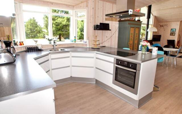 Cosy Holiday Home in Jutland, Midtjylland With Terrace