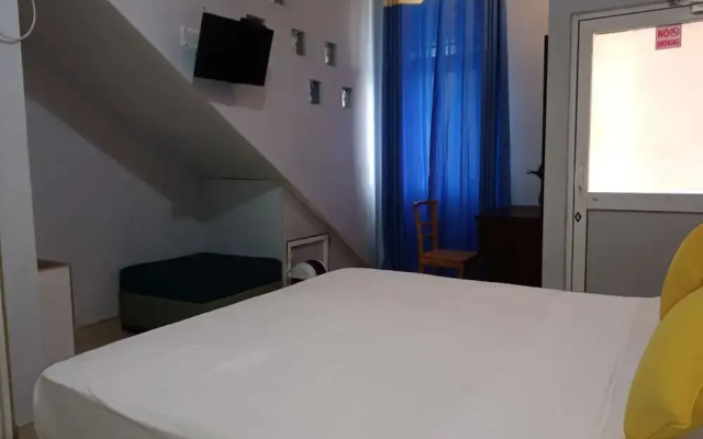 La Cozy Hotel & Restaurant