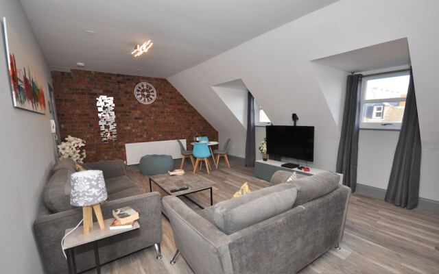 Bentinck Apartments