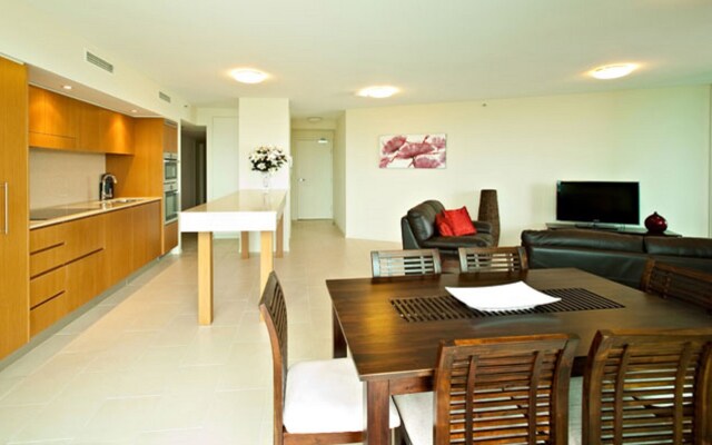 Lanai Riverside Apartments