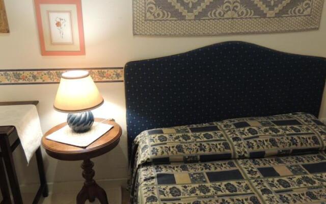 Maison A Bed  Breakfast