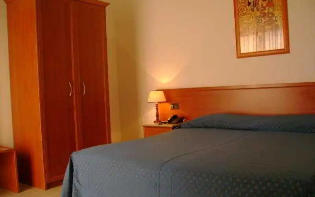 G/H Hotel