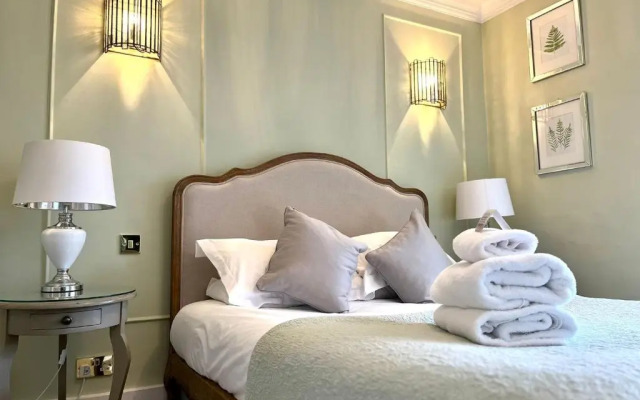 Findon Manor Hotel