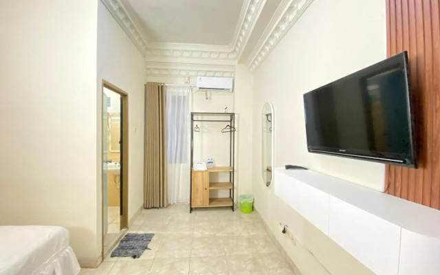 OYO 586 Hotel Wijaya