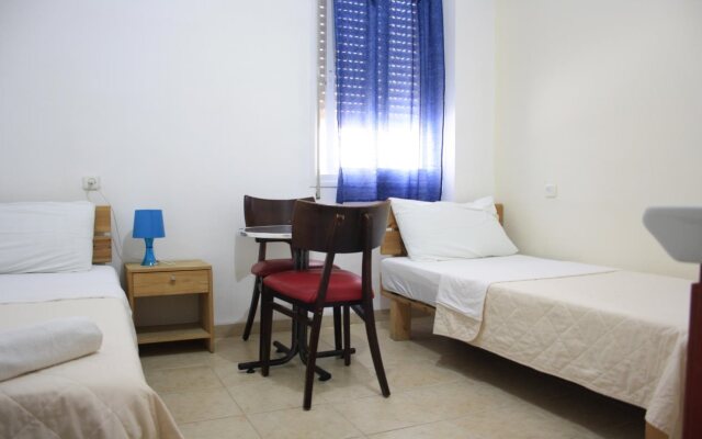 Ga'aton Motel