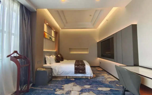 Romanjoy International Hotel