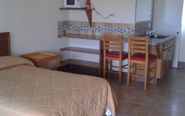 Martinique Motor Lodge