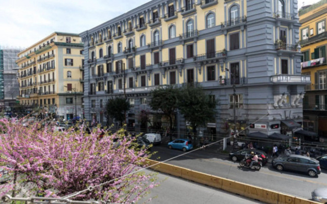 Napoli Suite
