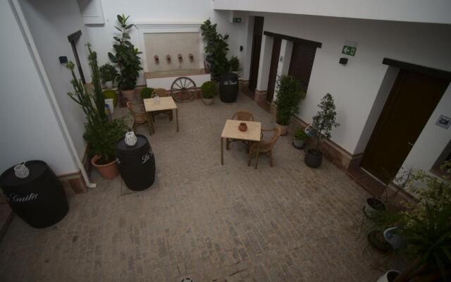 Hostal Santa Habitaciones