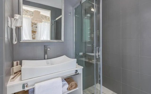 1844 Suites Syros