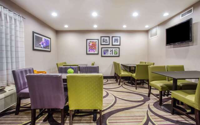 La Quinta Inn by Wyndham Oshkosh