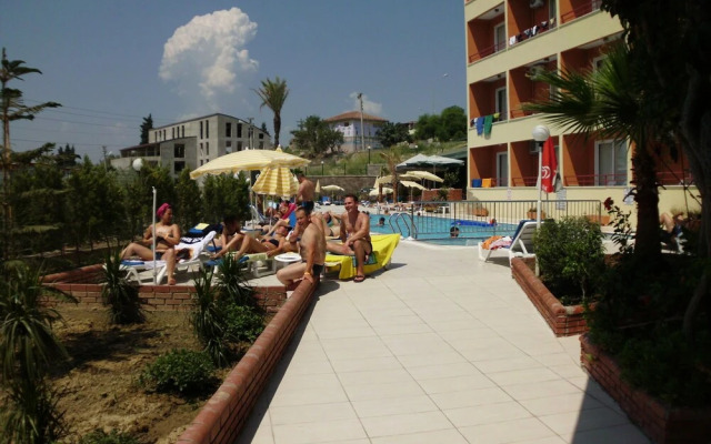 Side Kervan Hotel