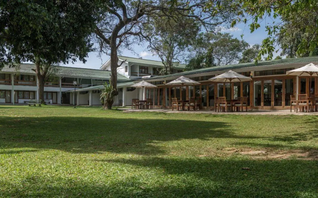 The Lakeside Hotel at Nuwarawewa