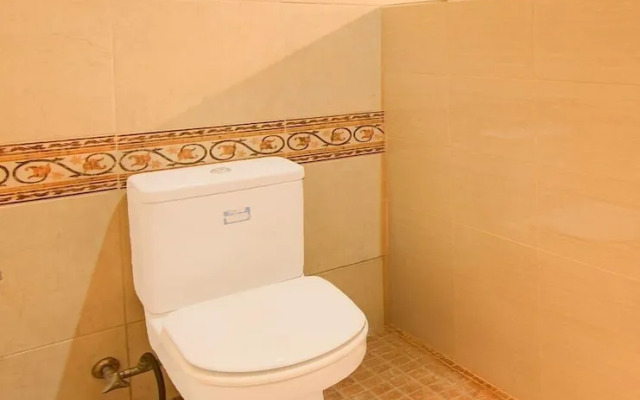 OYO 94669 Hotel Puri Inn Panakkukang Makassar