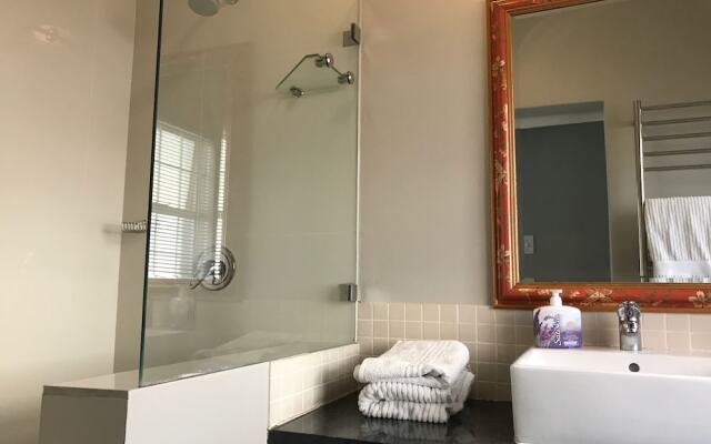 Green Point Self Catering Studio