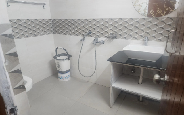 Hotel Hill View Nainital