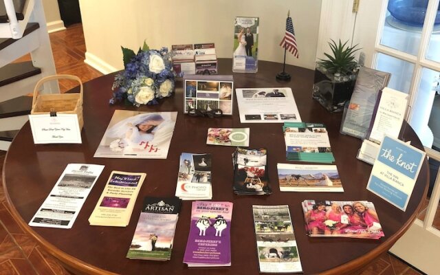 Villa On The River Inn