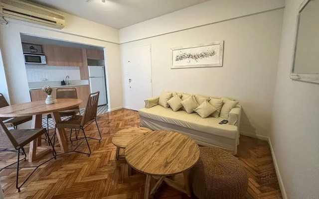 Rent Up - Moderno Depto en Recoleta