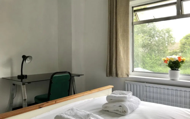 The Woodfarm Lodge - 3 Bedroom House