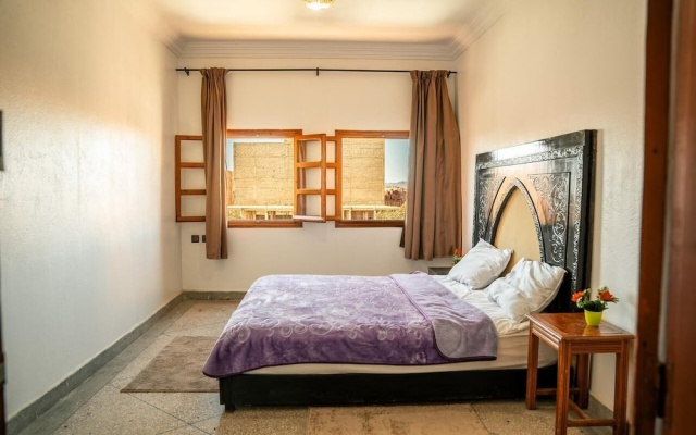 Asafar Apartments & Hostel