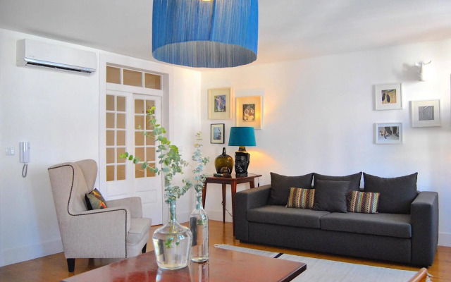 Ama Apartments