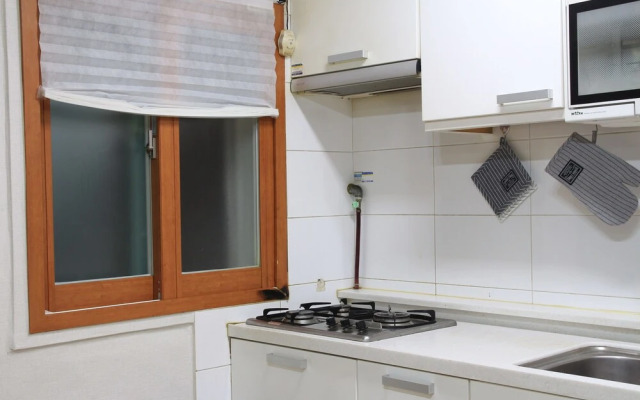 Modern Place Hostel