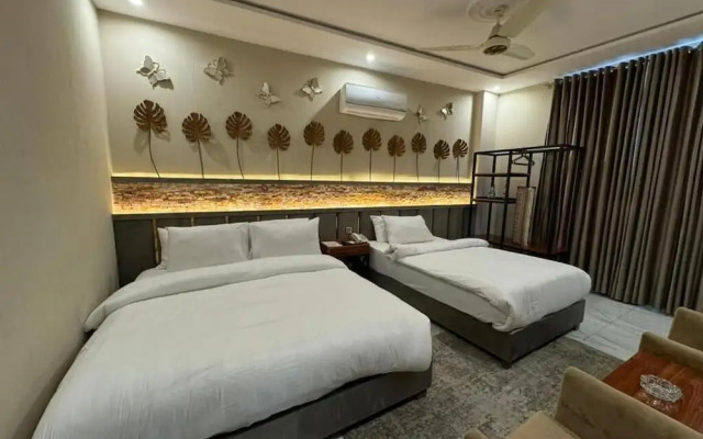 Shelton Boulevard Hotel Lahore