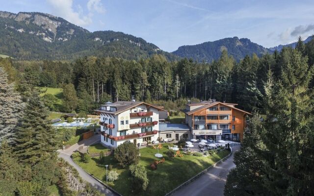 Hotel Waldrast Dolomiti