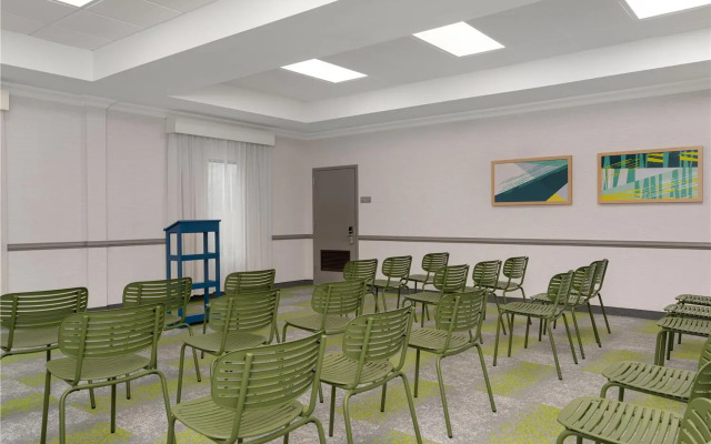 Spark by Hilton Rahway