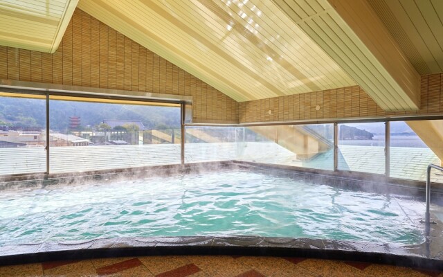 Hotel Miyarikyu