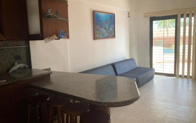 Apartamento vacacional frente al mar.