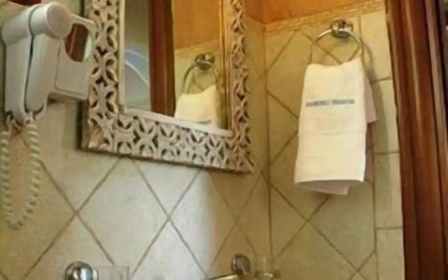 Panteli Beach Hotel