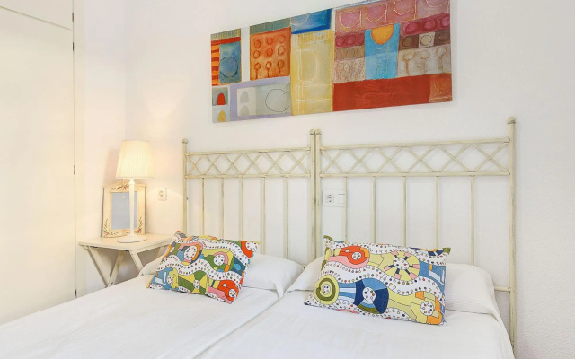 Charming Apartment in Zahara de los Atunes Near Beach